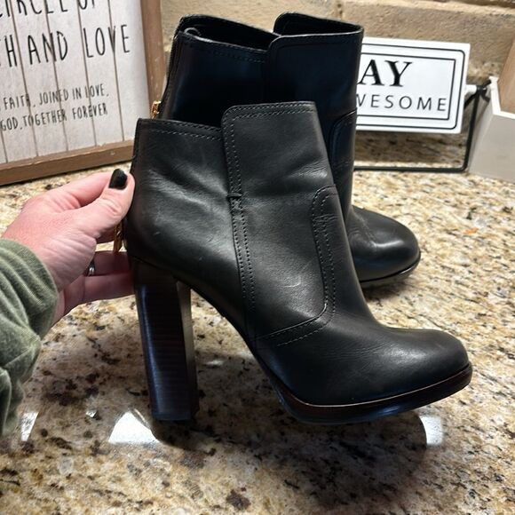 Tory Burch Lanny 110mm Bootie Black Leather Ankle boots - Picture 10 of 17